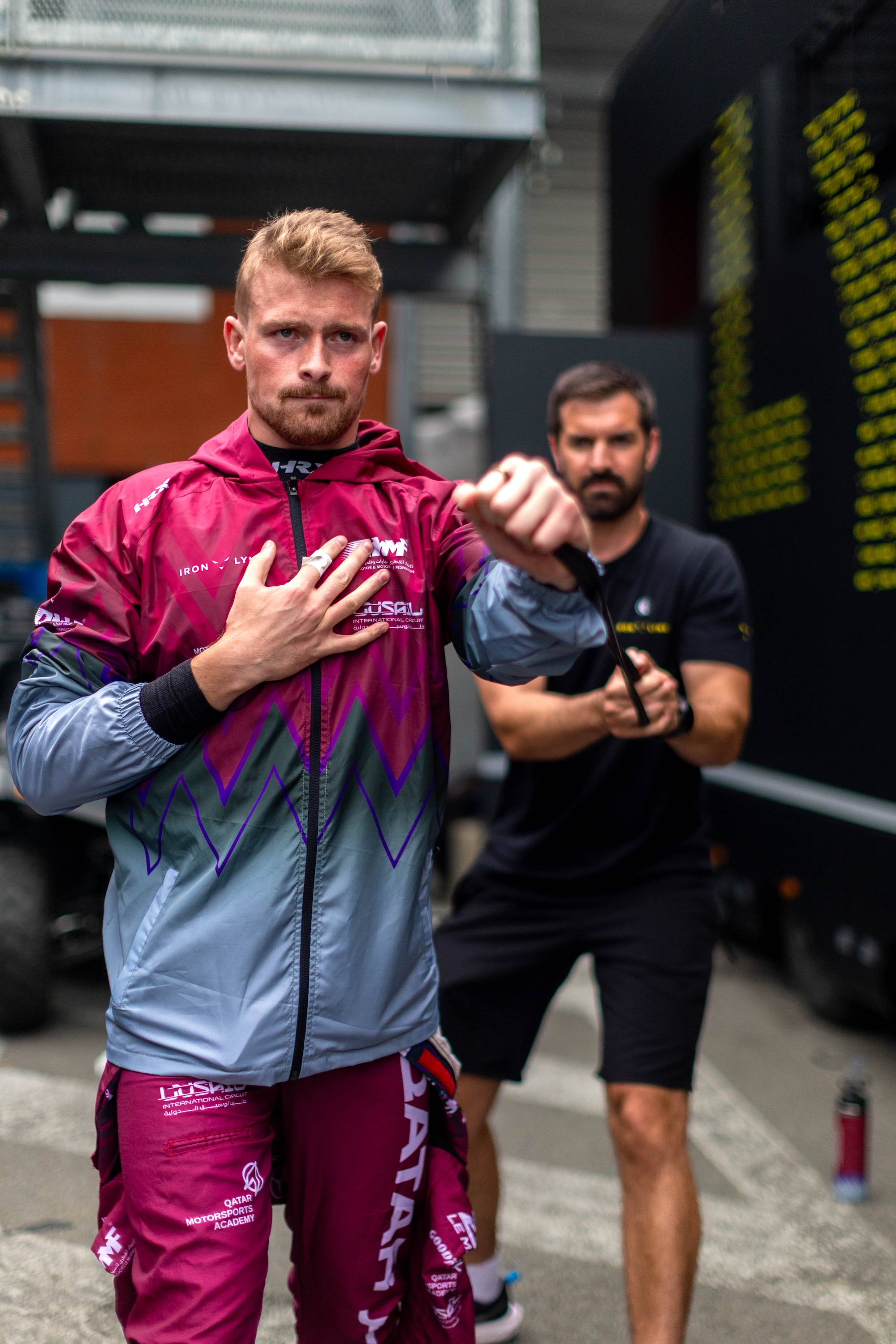 Aufwärmen mit dem Trainer